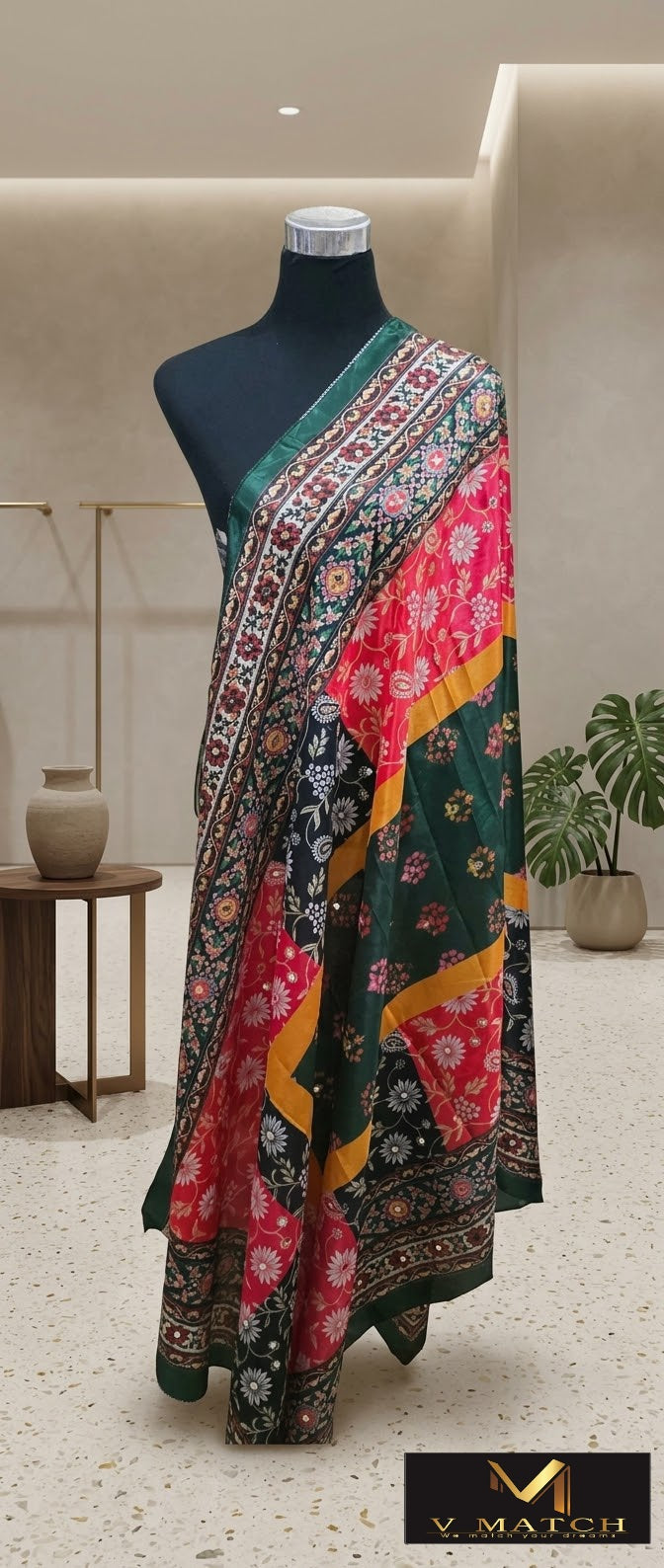 76026. Pakistani Dupatta